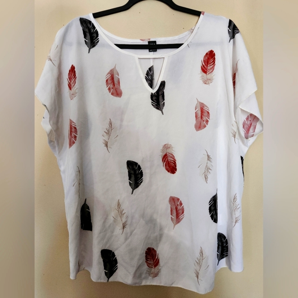 Shein flowy blose